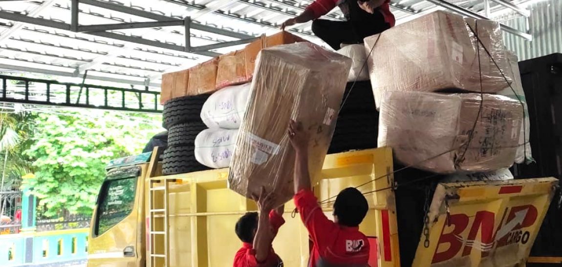 EKSPEDISI CARGO  EKSPEDISI CARGO JAKARTA  JASA PENGIRIMAN MURAH JAKARTA  EKSPEDISI CARGO MAKASSAR  EKSPEDISI CARGO MANADO  EKSPEDISI CARGO AMBON  EKSPEDISI CARGO TERNATE  EKSPEDISI CARGO MANOKWARI JASA PENGIRIMAN BARANG MALUKU